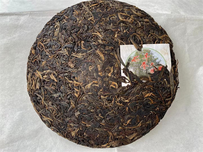 [班章茶叶] 2011年老曼峨早春大树茶 生茶 357g