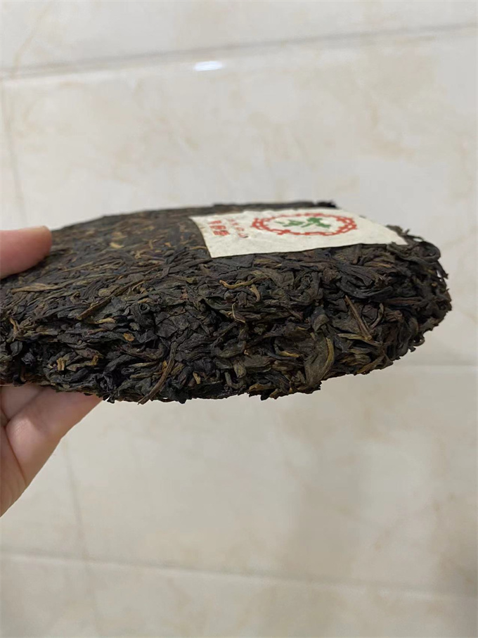 [중차패] 02년 원야향 맹살차산勐撒茶山 생차 357g